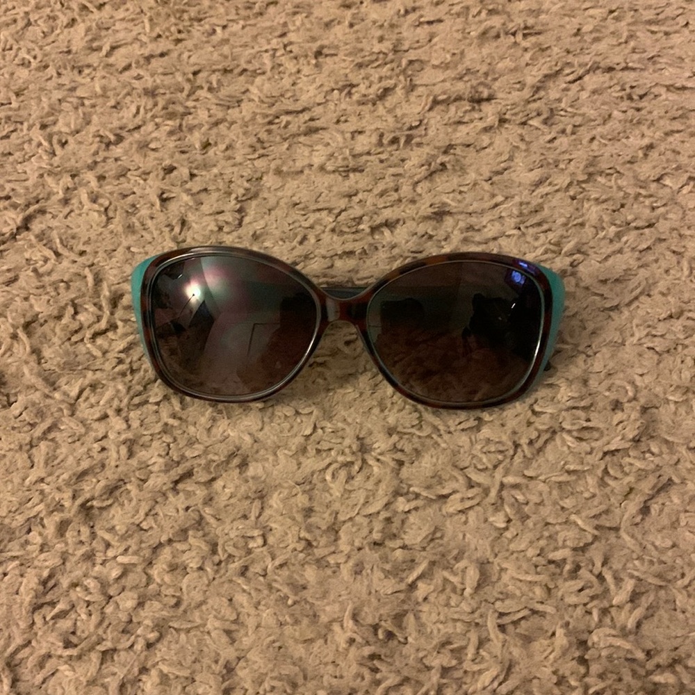 Jessica Simpson Tortoise Green Cat Eye Sunglasses